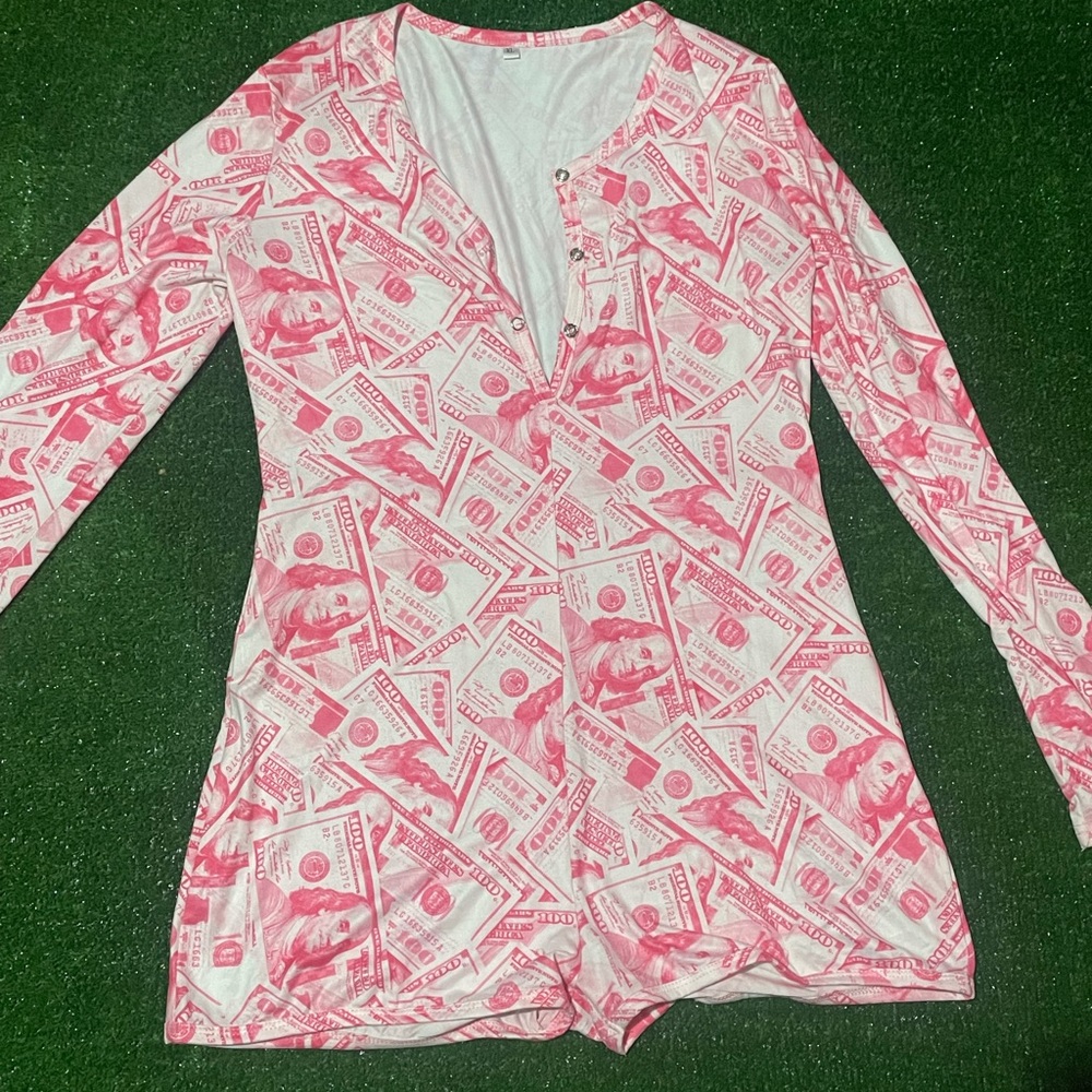 Pink Money Onesie sleepwear